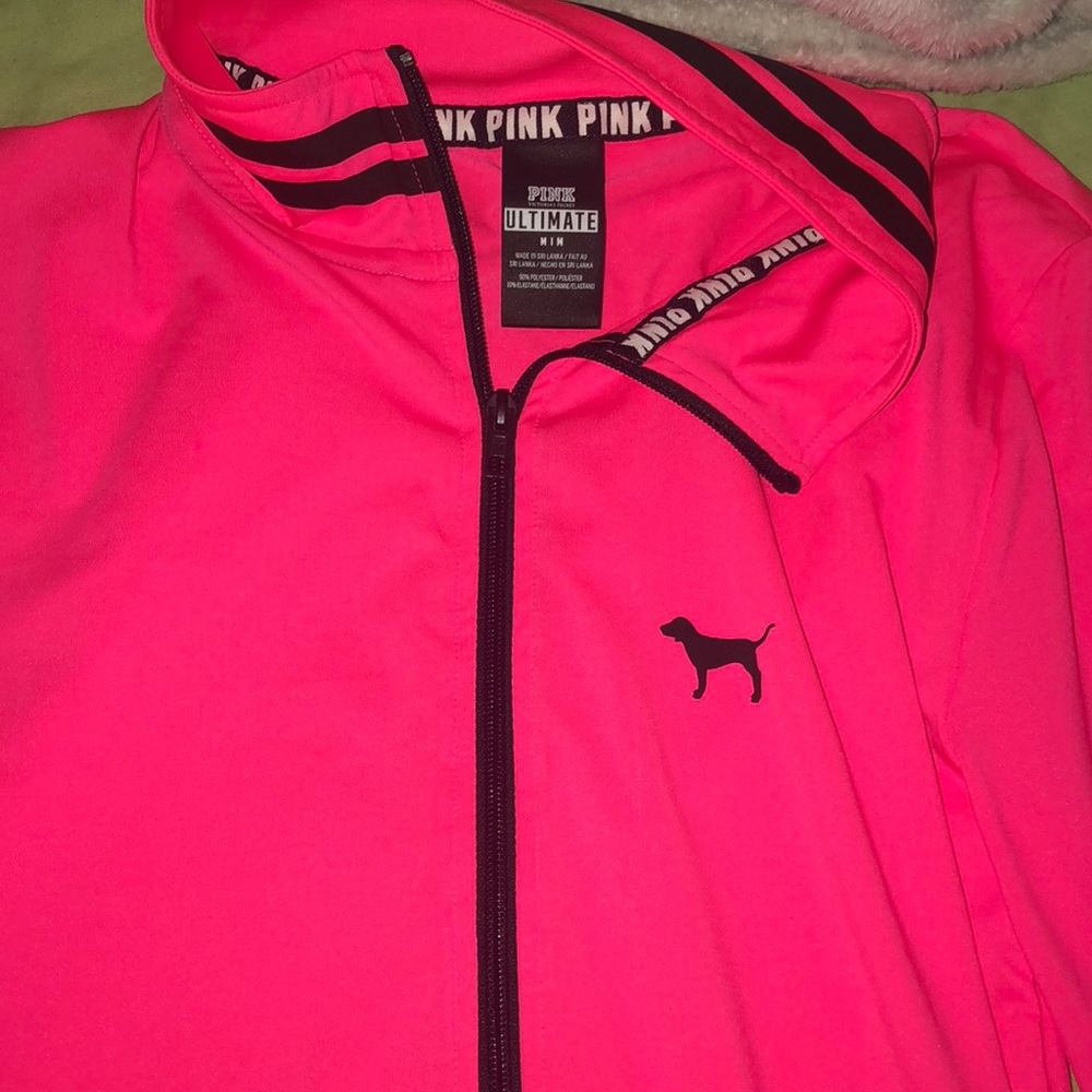 active fit pullover